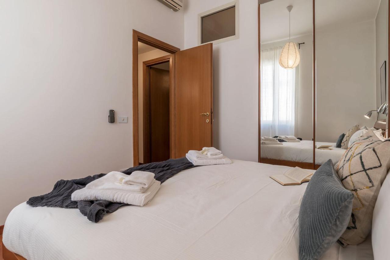 Lively Roma Trastevere Renovated Apartment - FromhometoRom Exterior foto