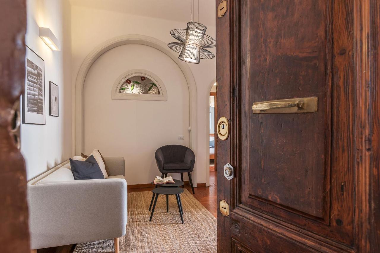 Lively Roma Trastevere Renovated Apartment - FromhometoRom Exterior foto